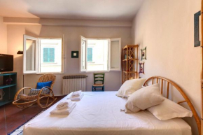 Carmine Charming Apartment